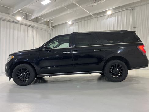 Used 2019 Ford Expedition Max Limited AWD/4WD image 23