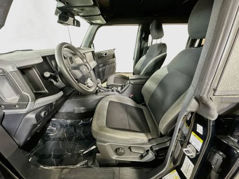 Used 2021 Ford Bronco 4-Door AWD/4WD image 15