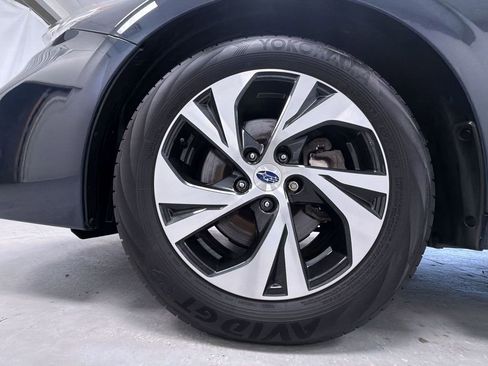 Used 2024 Subaru Legacy Premium AWD/4WD image 14