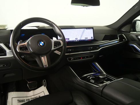 Used 2025 BMW X6 xDrive40i image 17