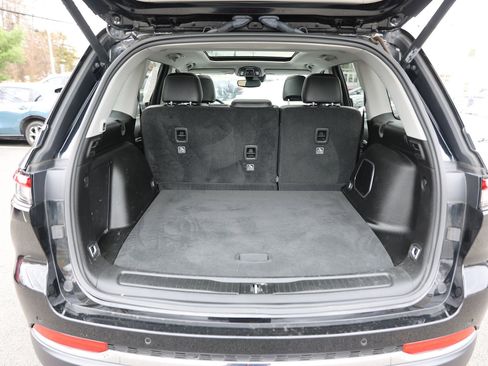 Used 2024 Jeep Grand Cherokee Limited 4xe image 15