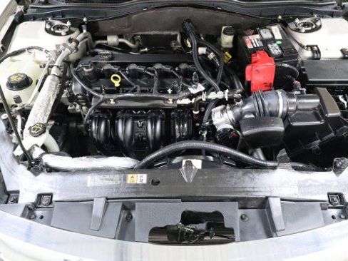 Used 2010 Ford Fusion SE image 17