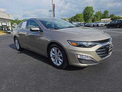 Used 2023 Chevrolet Malibu LT FWD image 3