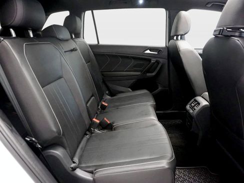 Used 2023 Volkswagen Tiguan SE R-Line FWD image 19