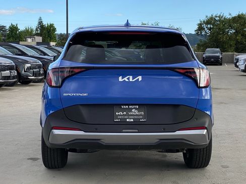 New 2026 Kia Sportage EX FWD image 5