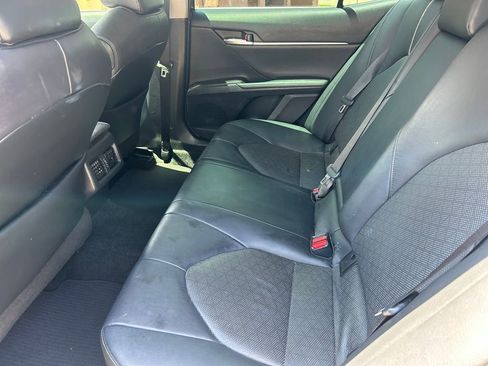 Used 2021 Toyota Camry XSE FWD image 15
