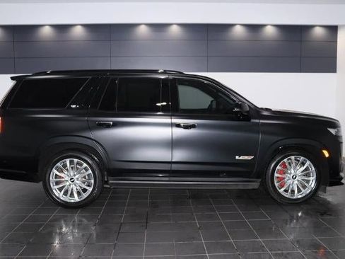 Used 2023 Cadillac Escalade V image 6