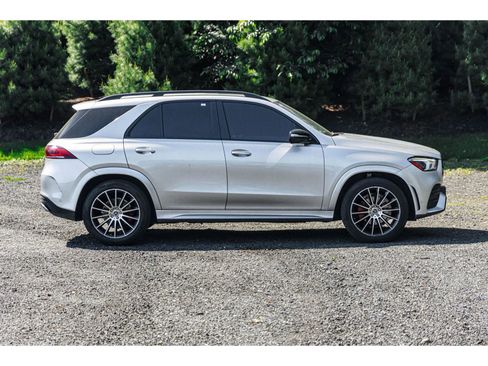 Used 2021 Mercedes-Benz GLE 350 w/ AMG Line Exterior image 11