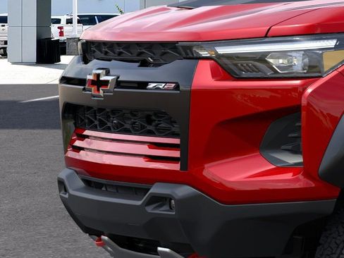 New 2026 Chevrolet Colorado ZR2 w/ Technology Package AWD/4WD image 13