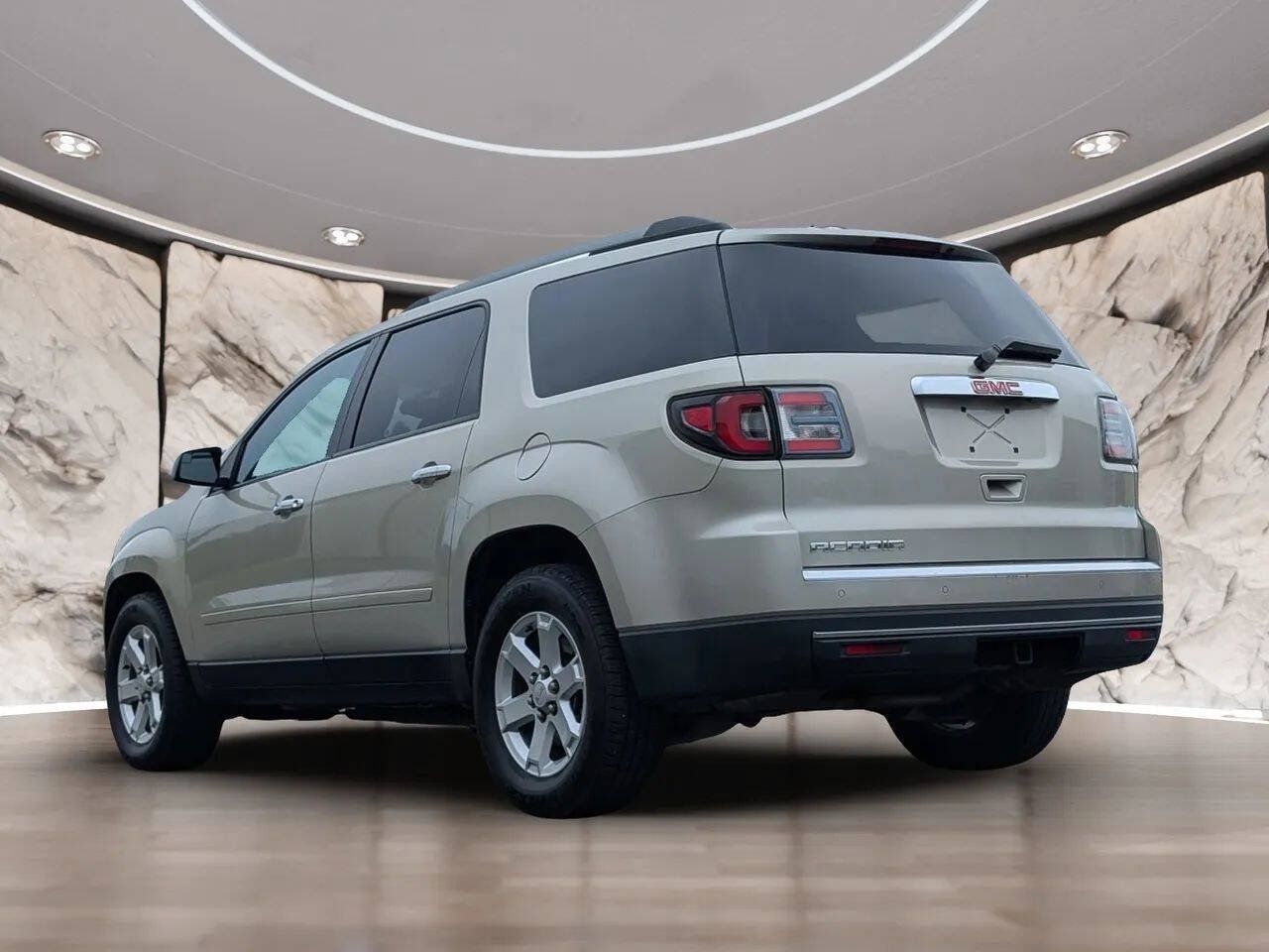 Used 2013 GMC Acadia SLE FWD image 7