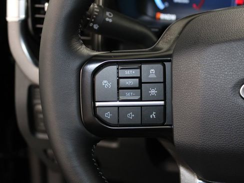 New 2026 Ford F250 Platinum image 40