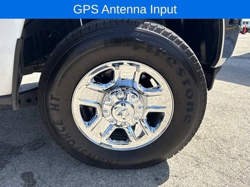 Used 2024 RAM 3500 Tradesman w/ Chrome Appearance Group AWD/4WD image 8
