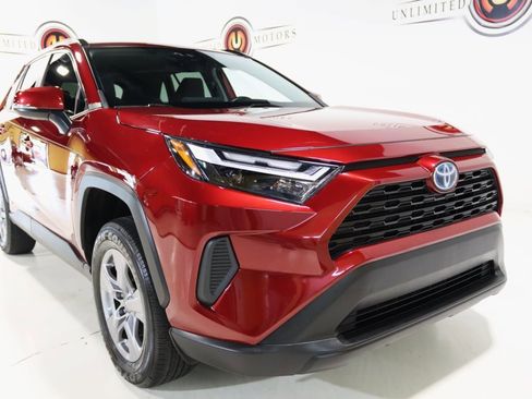 Used 2022 Toyota RAV4 XLE image 72