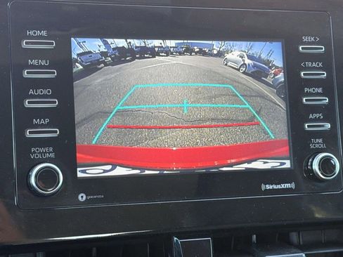 Used 2022 Toyota Camry SE image 14