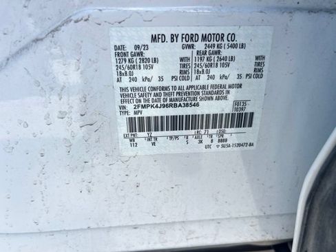 Used 2024 Ford Edge SEL AWD/4WD image 13