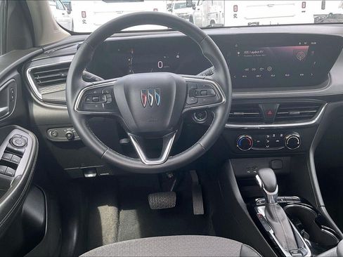Used 2025 Buick Encore GX Preferred FWD image 5