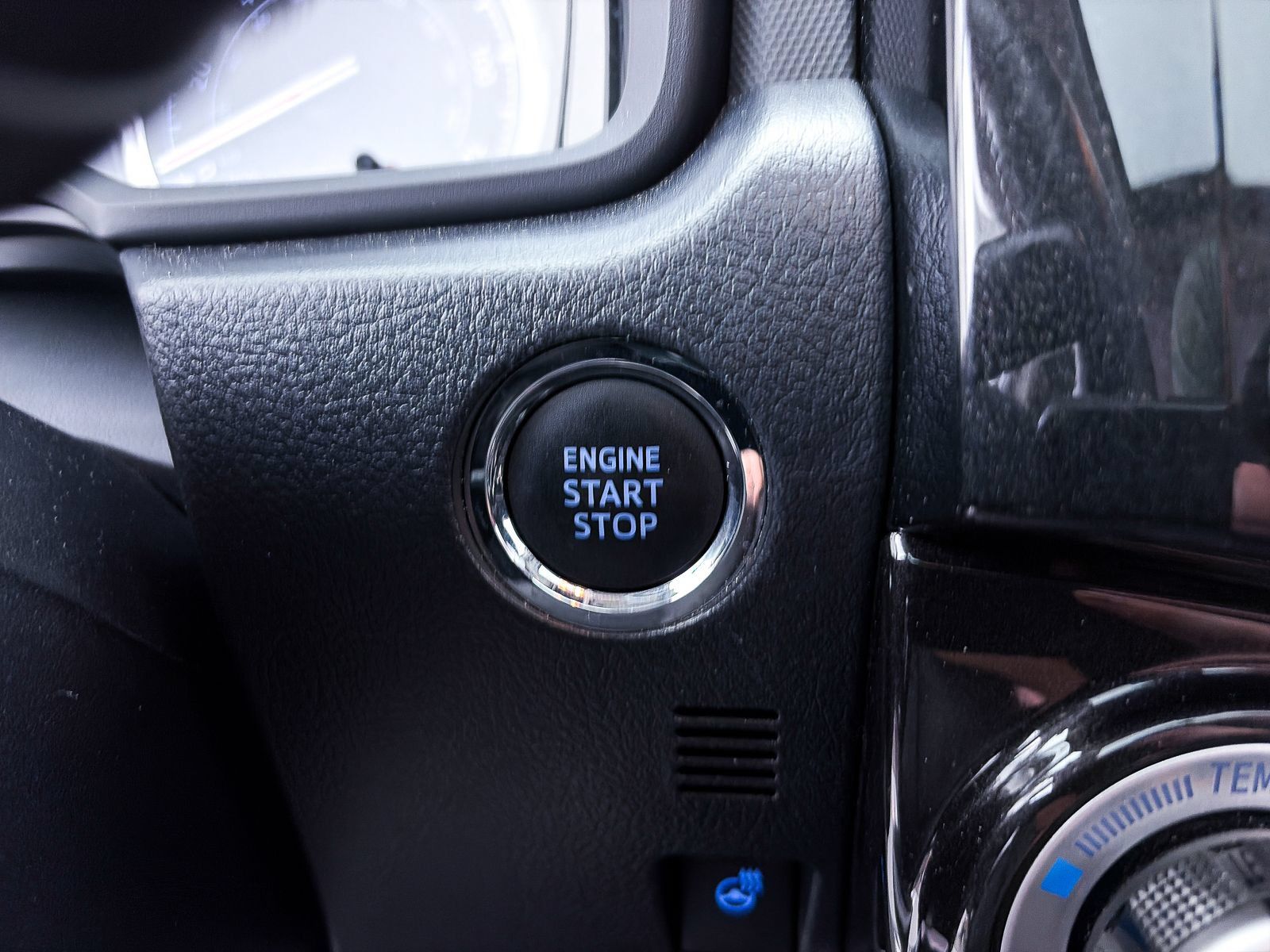Used 2024 Toyota 4Runner TRD Pro AWD/4WD image 29