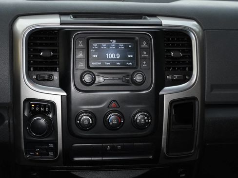 Used 2016 RAM 1500 Classic SLT image 26