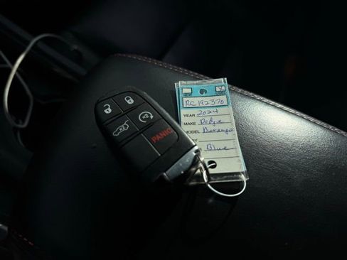 Used 2024 Dodge Durango GT image 37