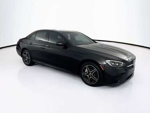 Used 2023 Mercedes-Benz E 450 4MATIC Sedan image 3