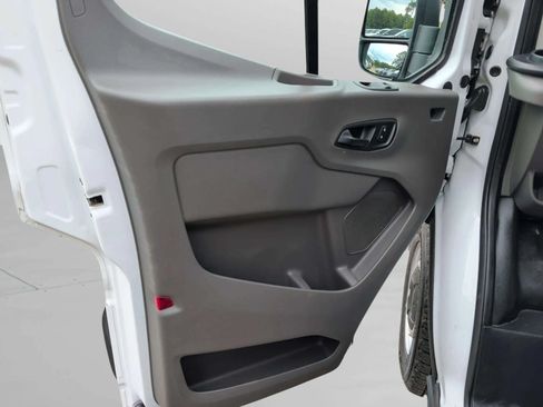 Used 2021 Ford Transit 250 Low Roof RWD image 31