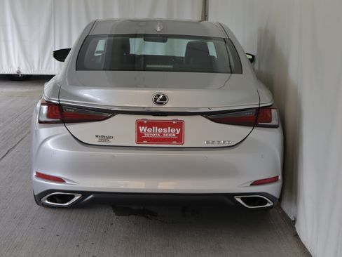 Used 2019 Lexus ES 350 w/ Premium Package FWD image 27