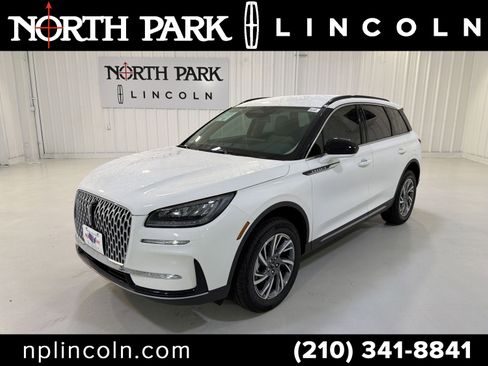 New 2026 Lincoln Corsair Premiere FWD image 1