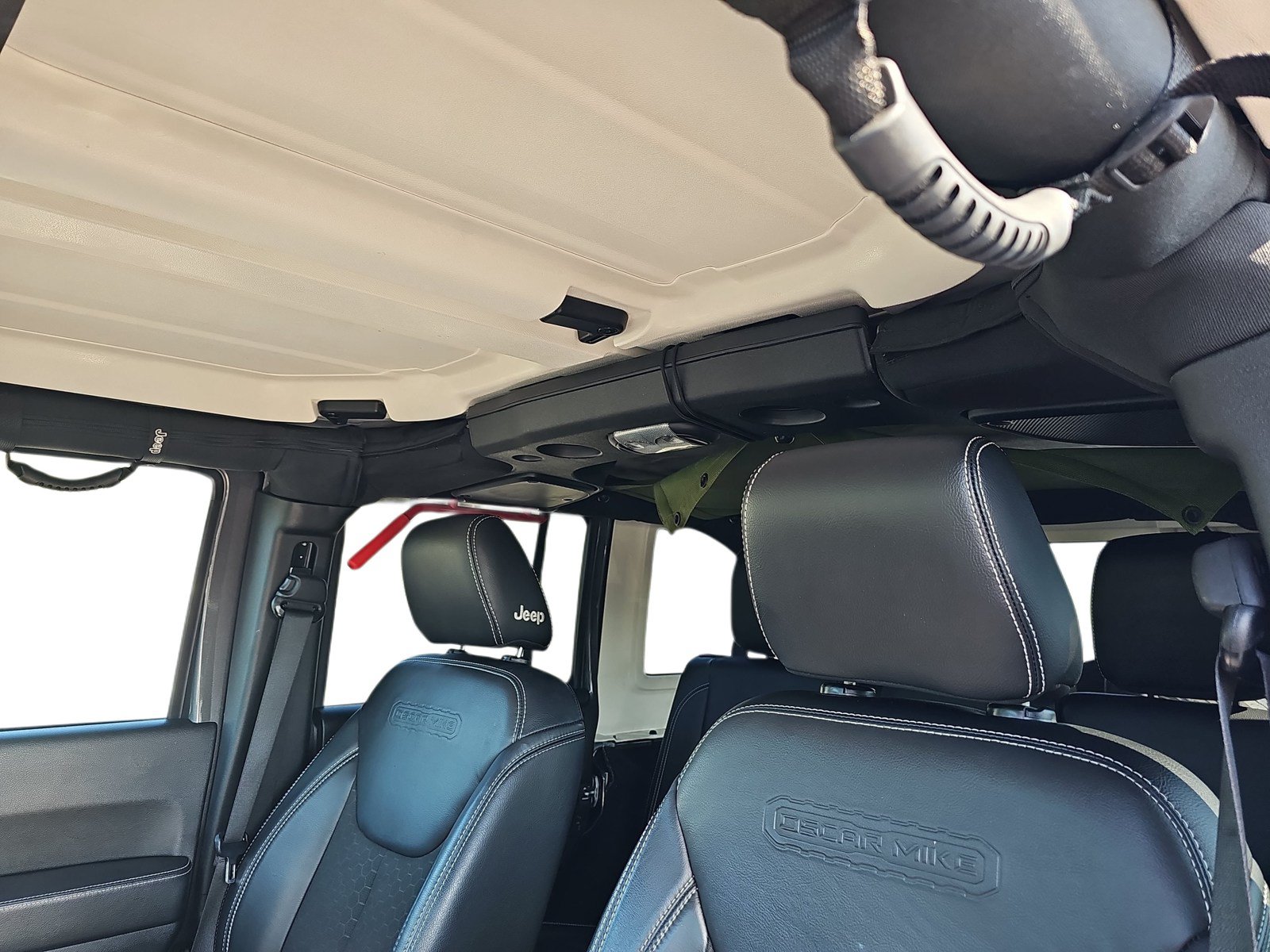 Used 2018 Jeep Wrangler Unlimited Sport AWD/4WD image 25