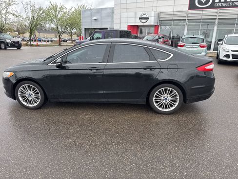 Used 2015 Ford Fusion SE w/ Equipment Group 202A image 7