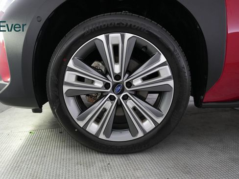 Used 2023 Subaru Solterra AWD image 19