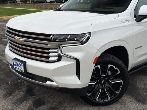 Used 2023 Chevrolet Tahoe High Country w/ Premium Package 2 AWD/4WD image 8