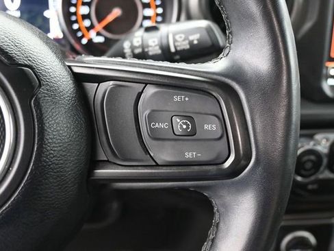 Used 2022 Jeep Wrangler Unlimited Sport AWD/4WD image 34