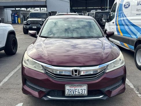 Used 2016 Honda Accord LX image 4