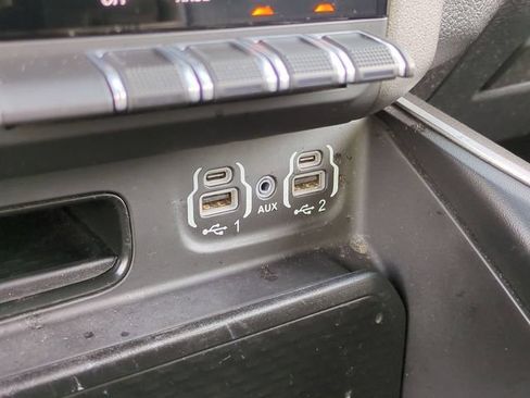 Used 2022 RAM 1500 Big Horn RWD image 21