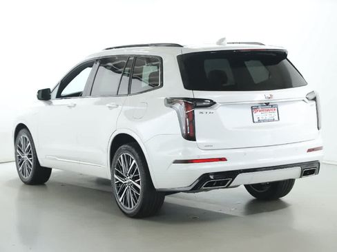 Used 2025 Cadillac XT6 Sport AWD/4WD image 42