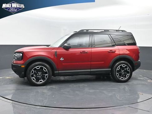 Used 2025 Ford Bronco Sport Outer Banks w/ Outer Banks Tech Package+ AWD/4WD image 4