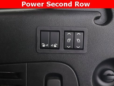 Used 2019 Chevrolet Suburban Premier image 33