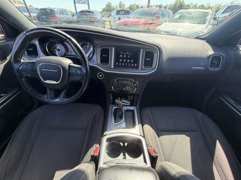 Used 2019 Dodge Charger SXT RWD image 25