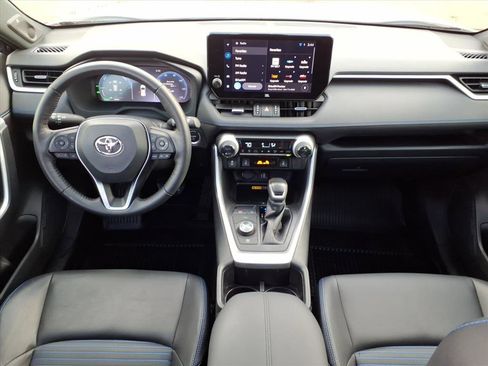 Used 2024 Toyota RAV4 XSE w/ Advanced Technology Package image 18