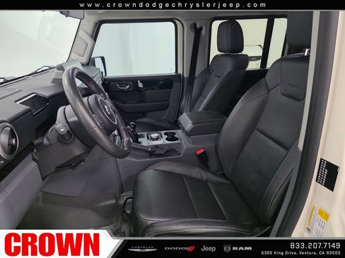 Used 2024 INEOS Grenadier AWD/4WD image 23