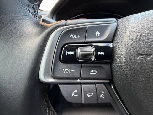 Used 2018 Honda Accord Sport image 22