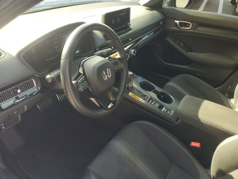 Used 2023 Honda Civic Sport image 15