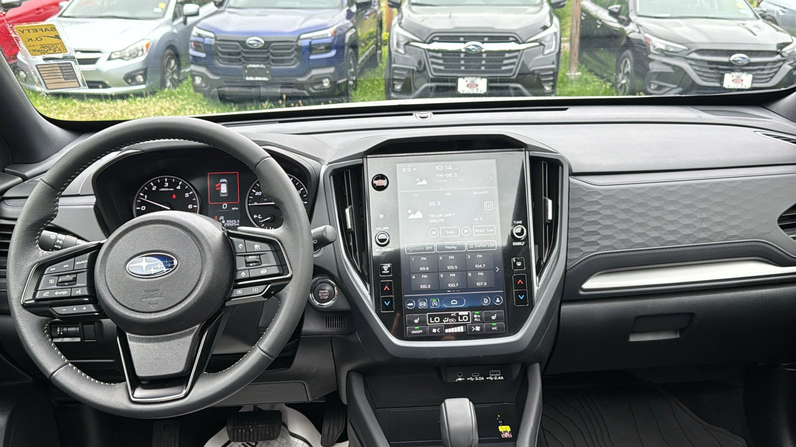 Used 2025 Subaru Forester Premium AWD/4WD image 26