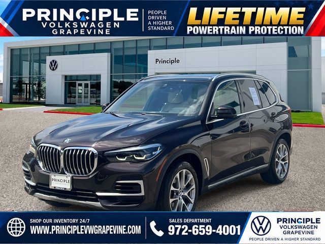 Used 2022 BMW X5 xDrive40i w/ Premium Package AWD/4WD image 1