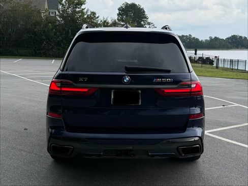 Used 2021 BMW X7 M50i AWD/4WD image 9
