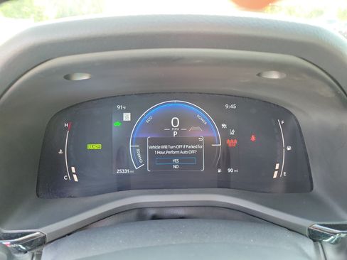 Used 2025 Toyota Camry LE w/ Convenience Package FWD image 25