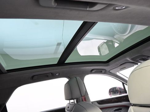 New 2026 Bentley Bentayga Speed image 18