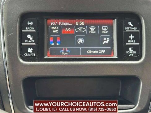 Used 2020 Dodge Journey SE image 31