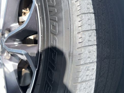 Used 2021 Honda CR-V EX-L image 3