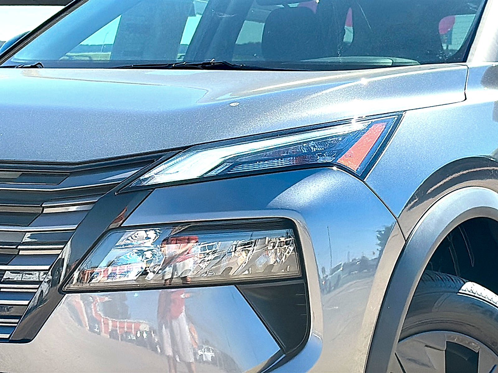 New 2027 Nissan Rogue SV FWD image 4